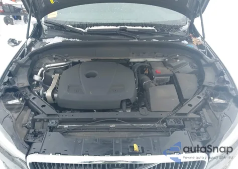 2021 Volvo Xc60 T5 Momentum z USA, uszkodzony, nr VIN YV4102RK8M1850606